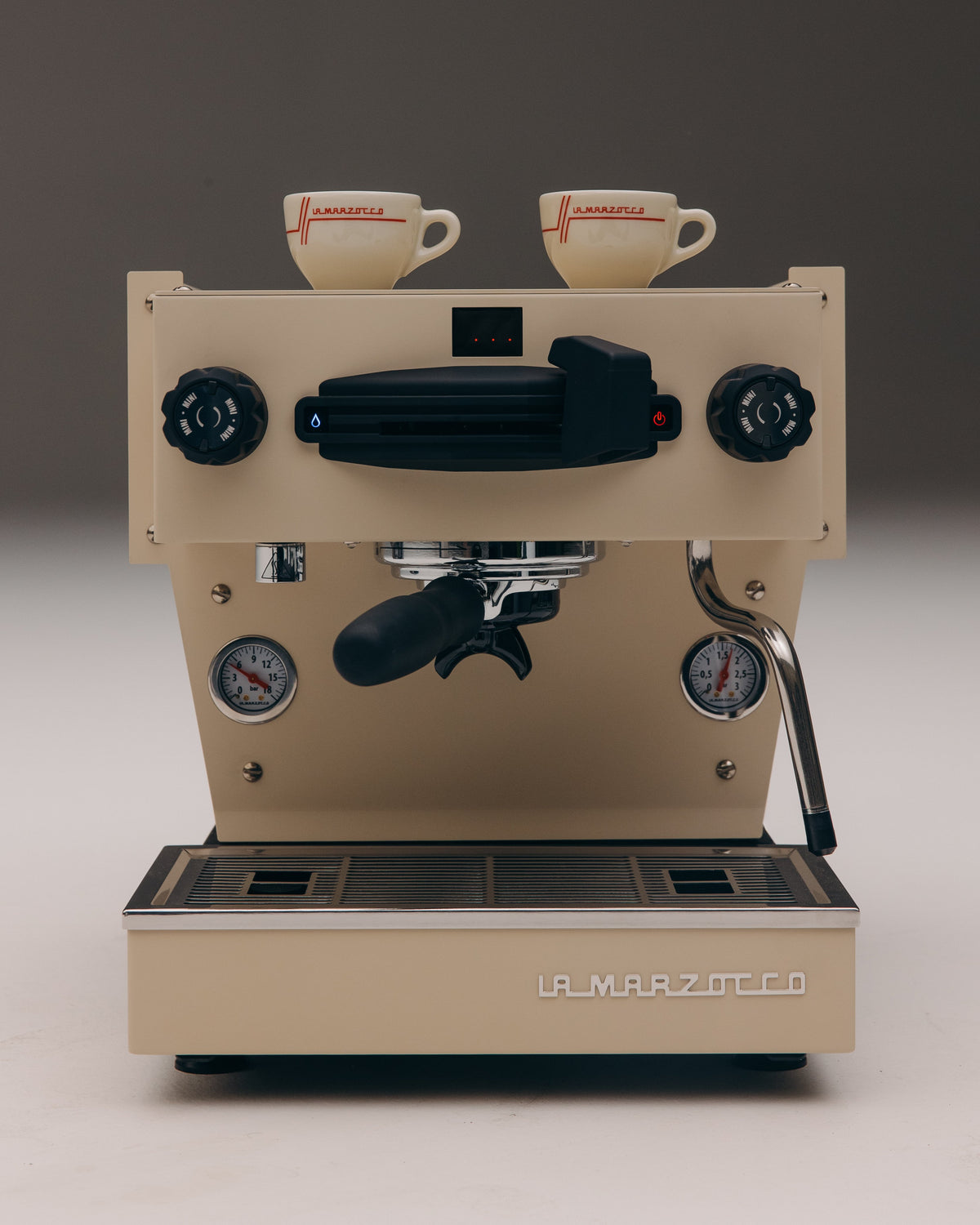 La Marzocco Linea Mini R crème – vue de face