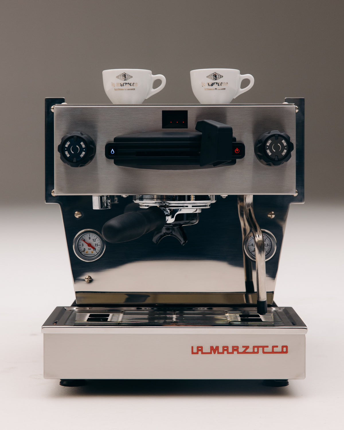 La Marzocco Linea Mini R acier brossé – vue de face